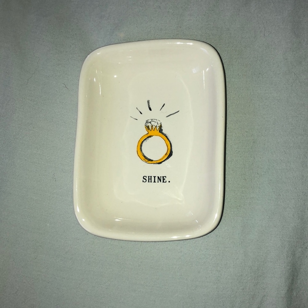 Rae Dunn Ring Dish